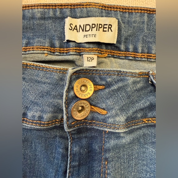 SANDPIPER Cuffed Mid-Blue Denim Bermuda Shorts. - Picture 4 of 4